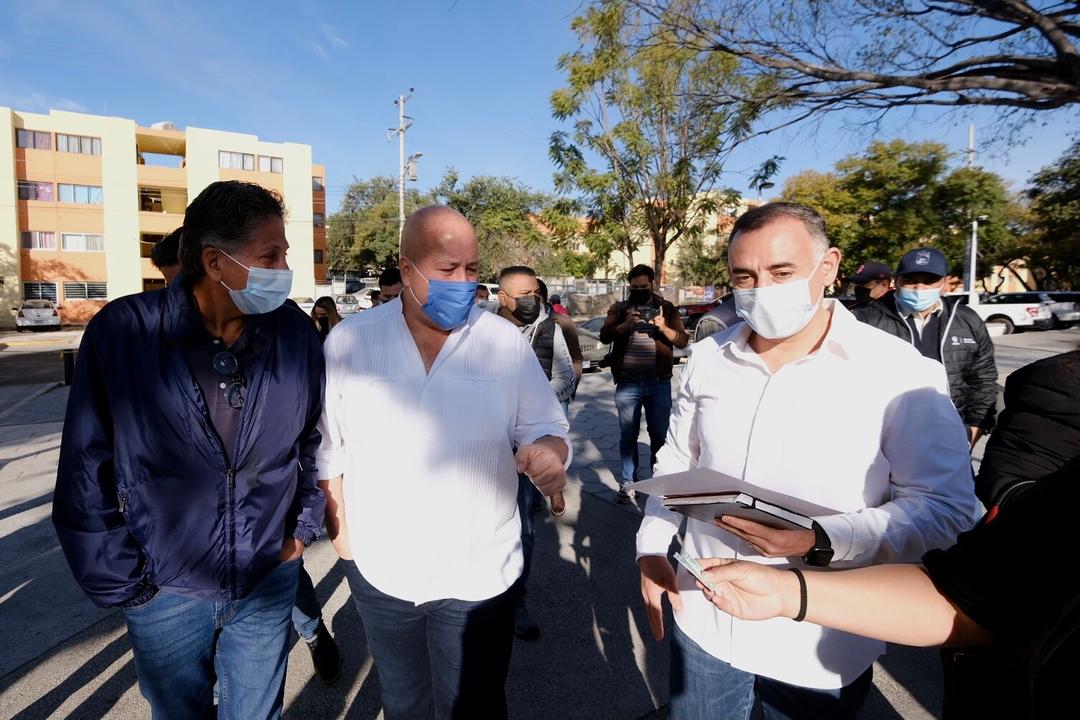 Enrique Alfaro entrega obra de mejoramiento urbano en la Unidad Habitacional Altagracia de Zapopan