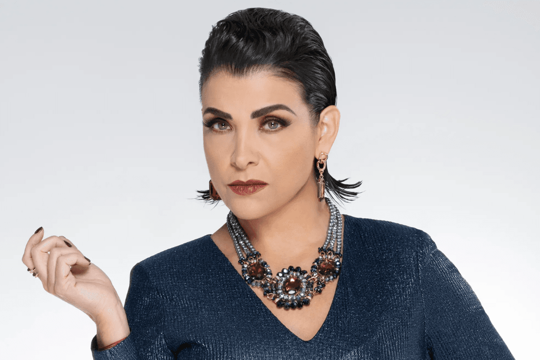 Viral: Cantante Lisset cae a alcantarilla en CDMX y denuncia en redes