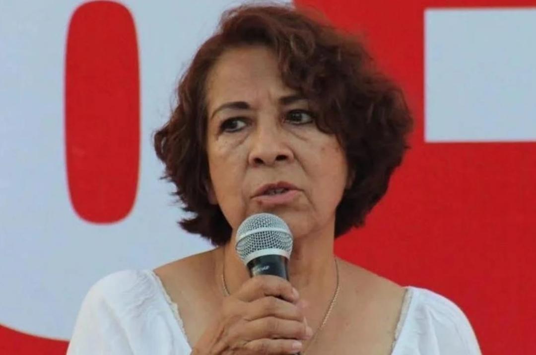 Oaxaca: Asesinan a alcaldesa de San Mateo Piñas a Ferro de palacio municipal