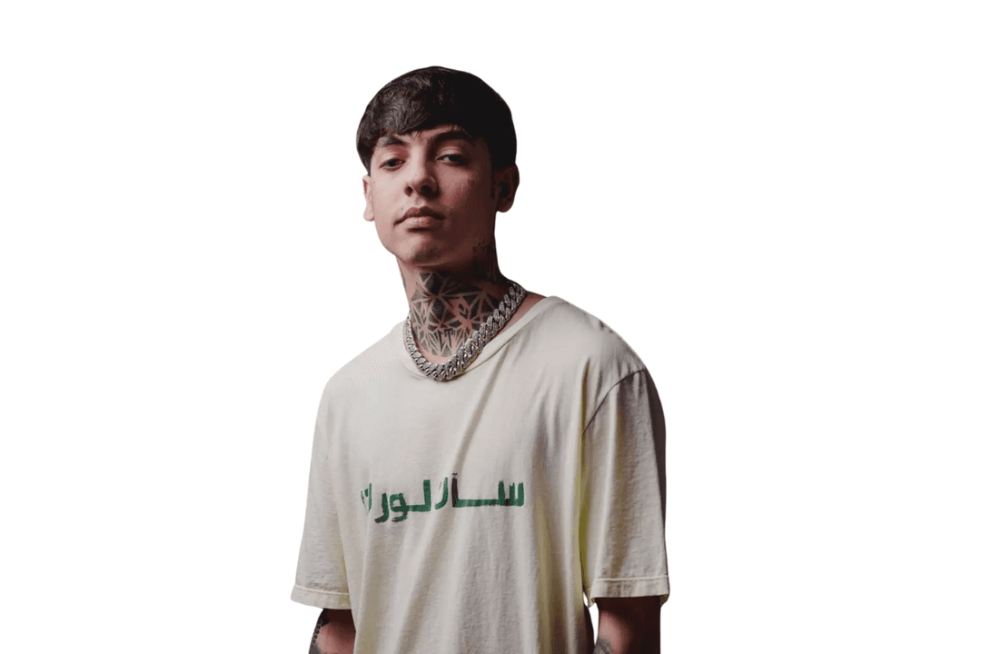 Natanael Cano cuestiona al SAT por cobros fiscales