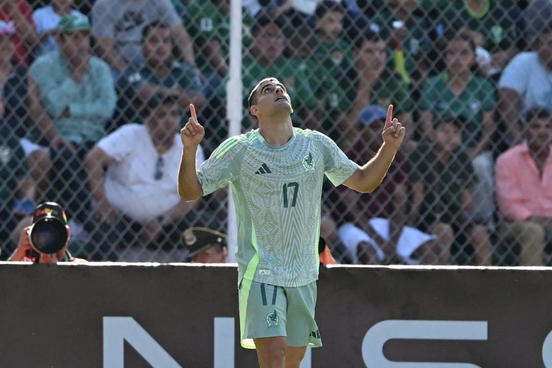 México vence a Bolivia en partido amistoso