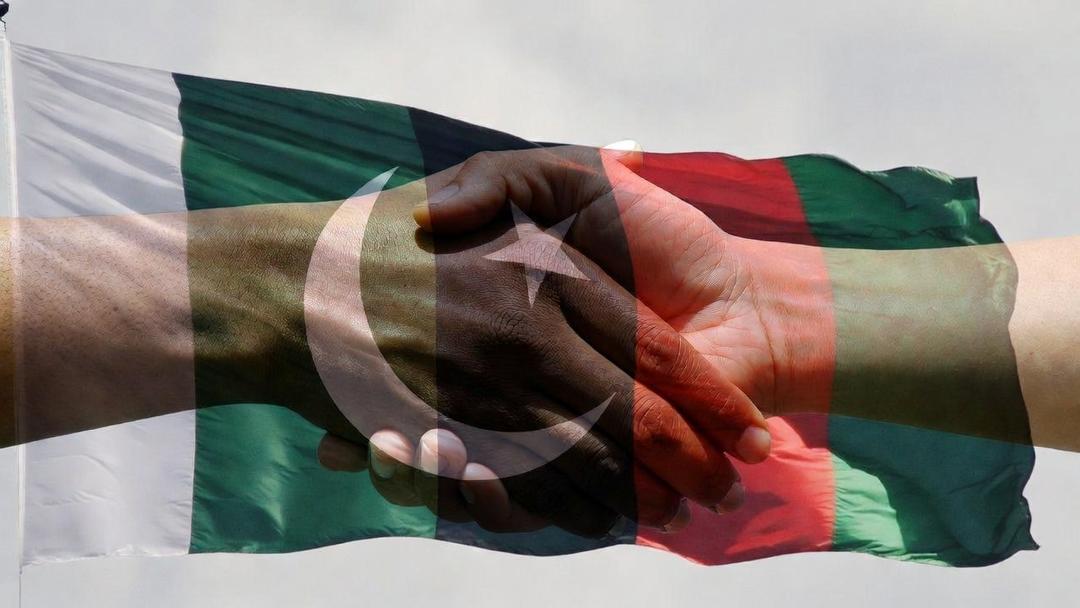 Pakistán y Afganistán anuncian un alto el fuego durante fin del Ramadán