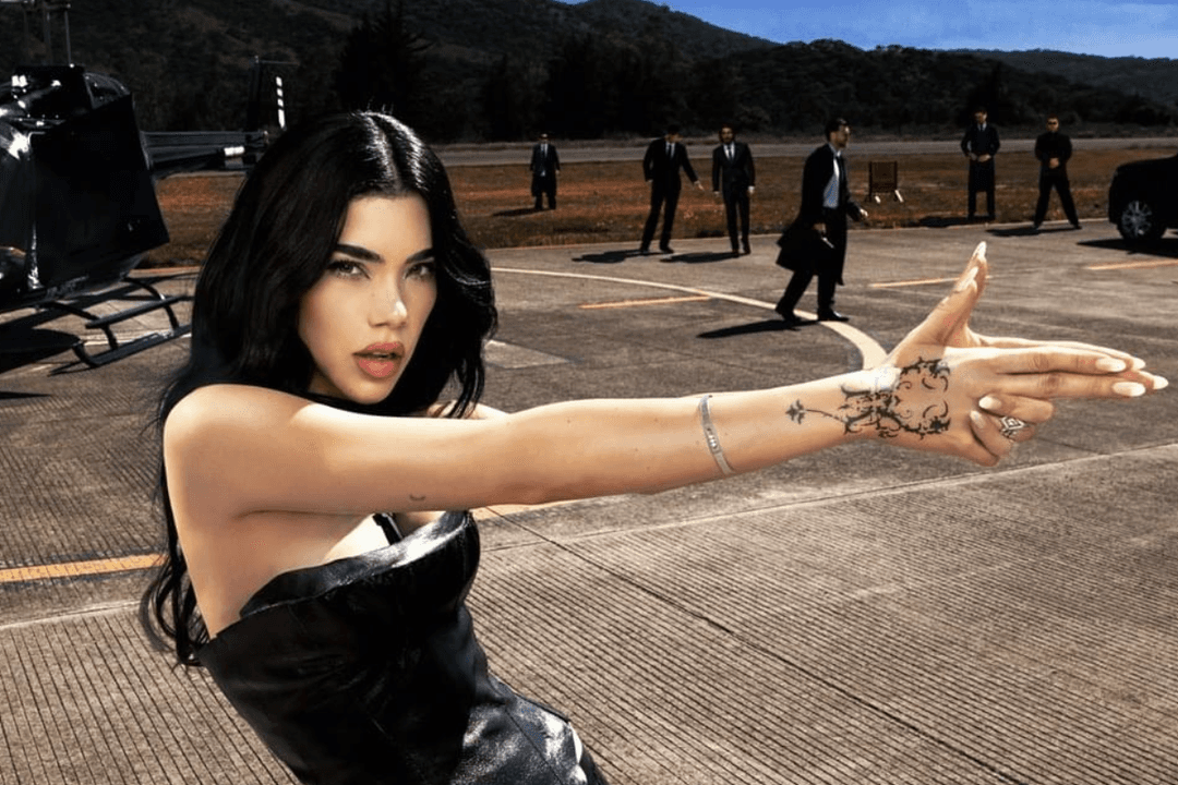 Kenia Os: Así comenzó el pleito con Kimberly Loaiza; ahora ayuda a su mamá