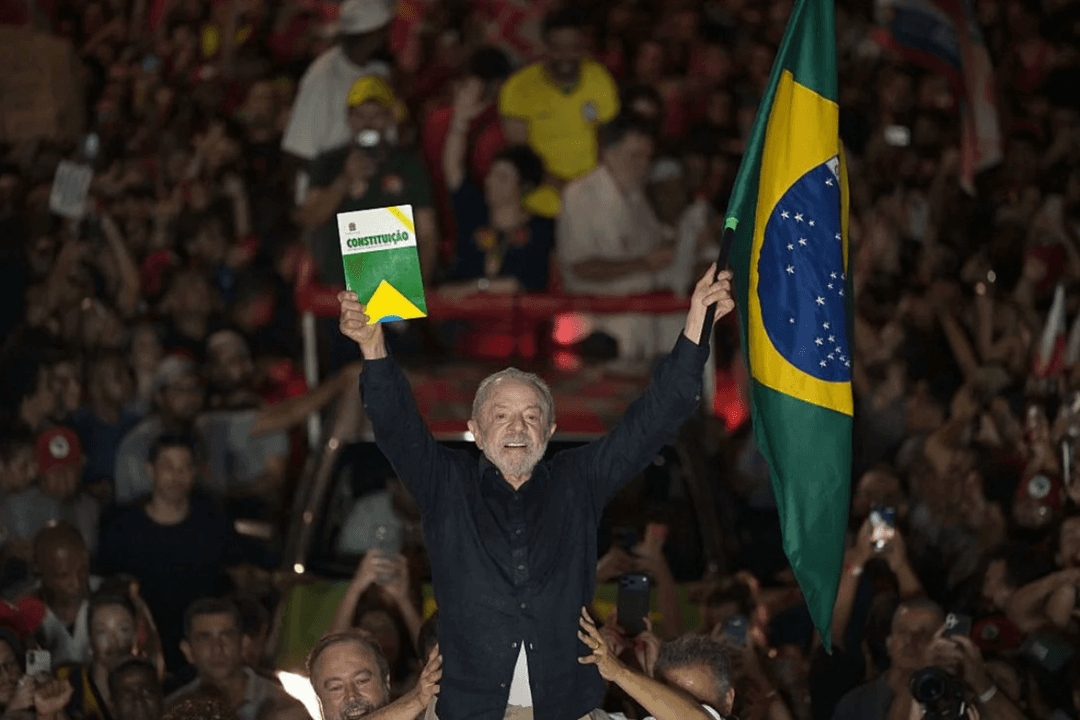 Lula da Silva gana la reelección en Brasil con el 51,79 % de los votos