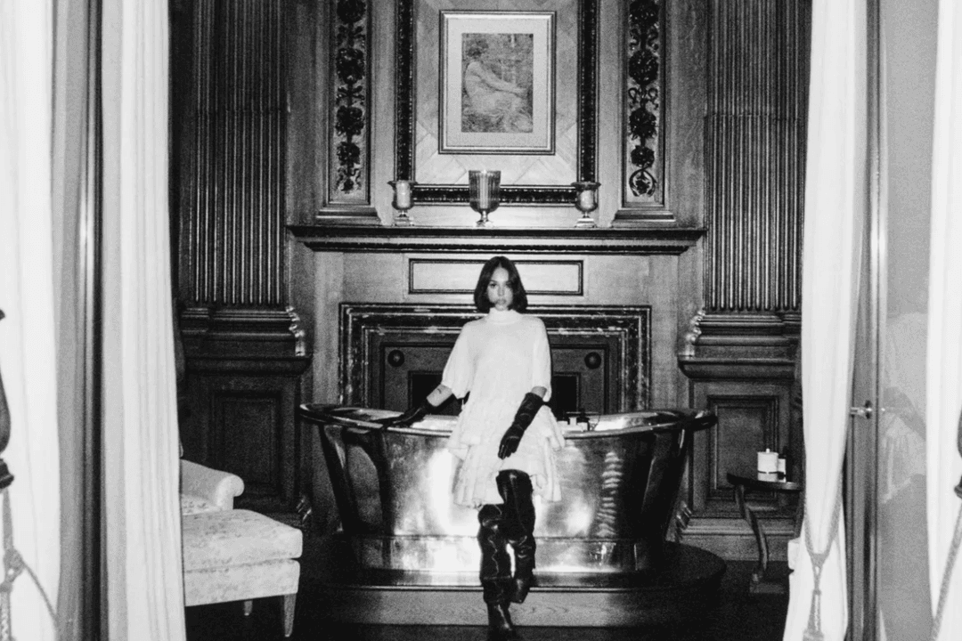 Danna en Vogue México tras 25 años de trayectoria