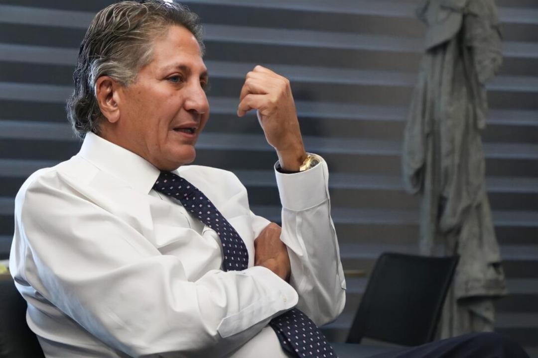 Frangie se disculpa con periodista por respuesta “indebida” a sus preguntas