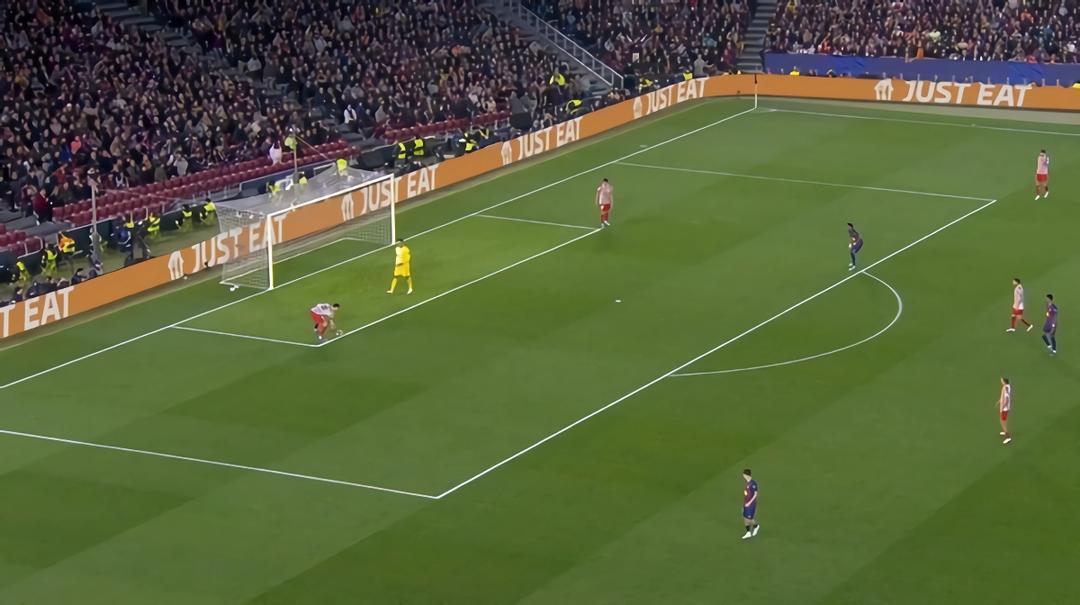 UEFA rechaza queja del Barcelona por la mano no pitada al Atlético de Madrid