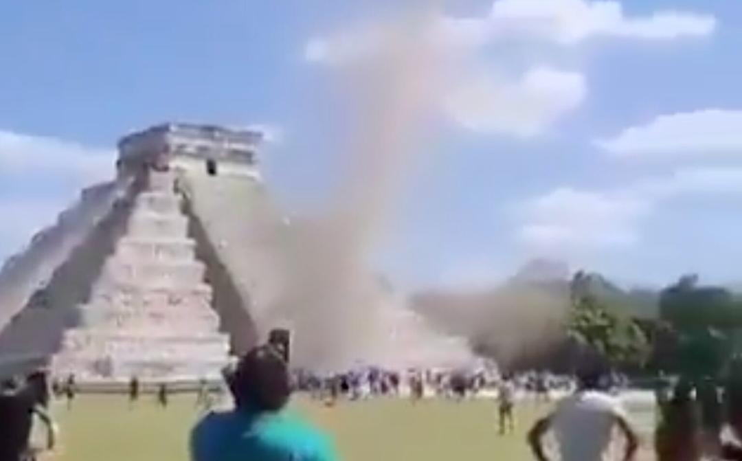 VIDEO: ¿Un presagio? Remolino irrumpe en Chichén Itzá