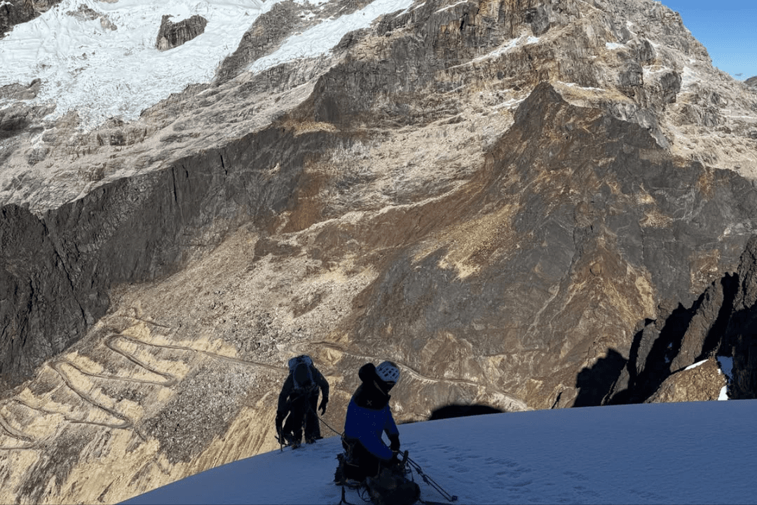 Los Andes: Mexicano y esposa canadiense mueren tras avalancha