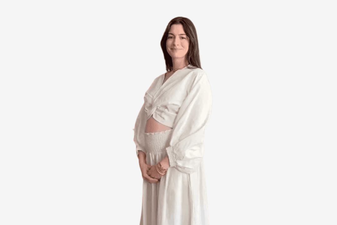 Anne Hathaway espera a su tercer hijo