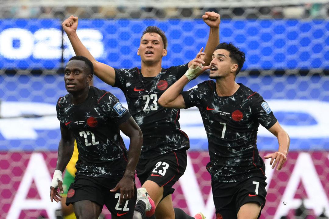 Canadá sigue haciendo historia y avanza a Octavos de Final tras vencer a Sudáfrica