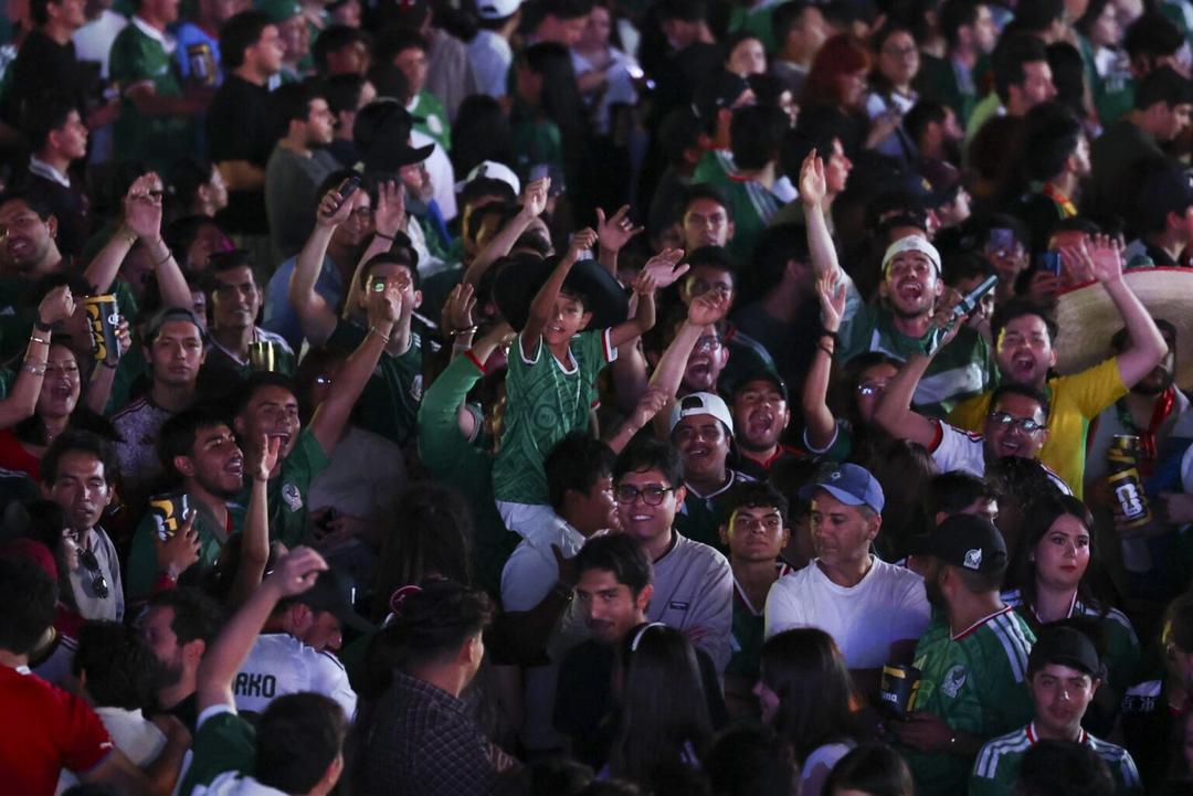 Afición en GDL reúne a más de 44 mil en arranque del torneo