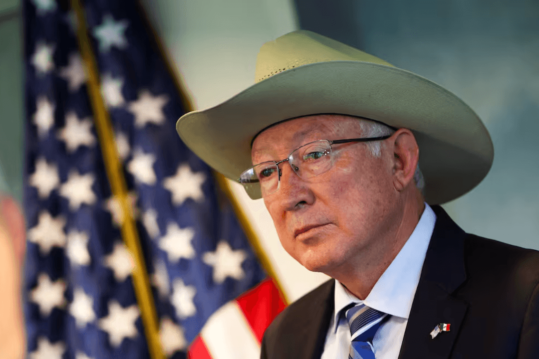 Ken Salazar afirma que a AMLO le preocupa lo que ‘El Mayo’ pueda declarar