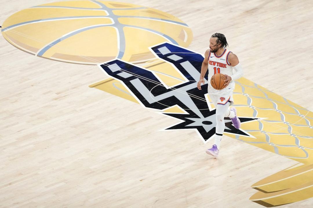 NBA: Los Knicks pegan primero y derrotan a los Spurs en el Juego 1 de las Finales
