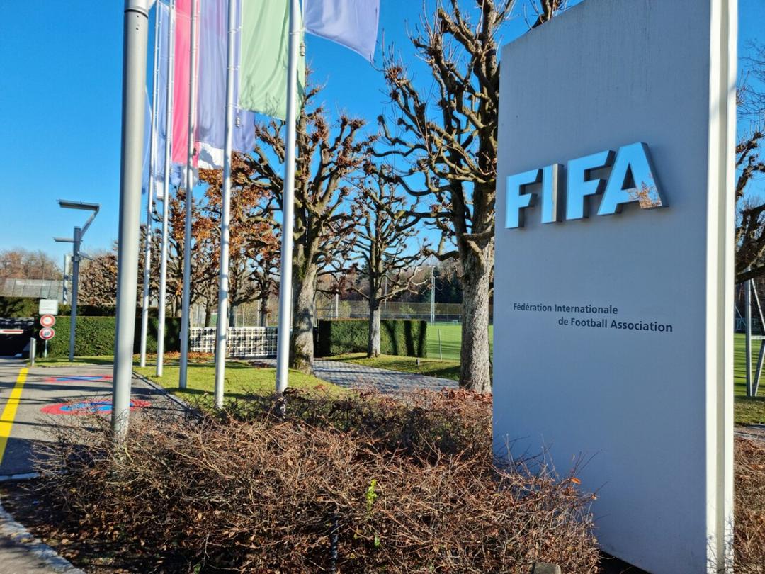 FIFA defiende su proyecto comercial ante el rechazo de UEFA y Concacaf