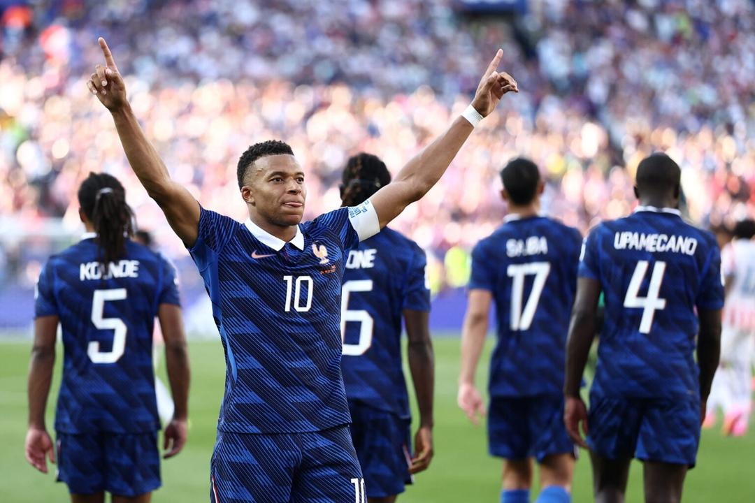 Francia vence a Paraguay y se enfrentará a Marruecos en Cuartos