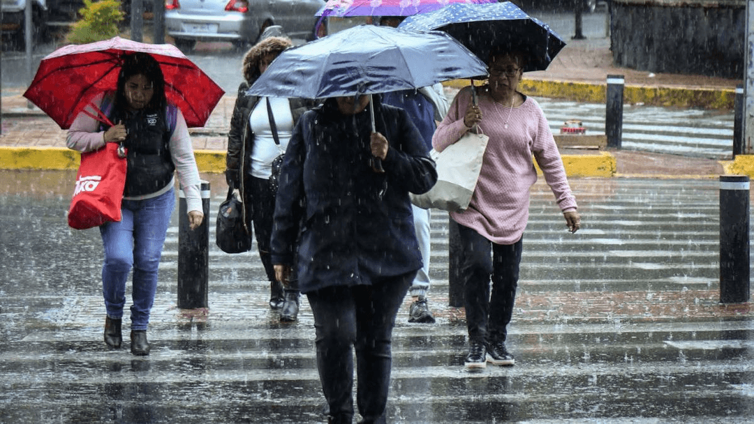 ¡Atención! Pronostican semana con lluvias en GDL; este sería el día más intenso