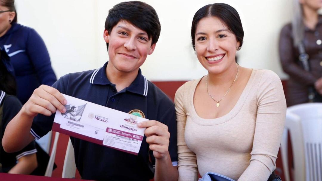 Becas Bienestar: Estudiantes reciben pagos pendientes del 25 al 28 de agosto