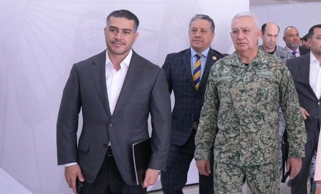 Harfuch y Trevilla se reúnen con productores de aguacate en Michoacán