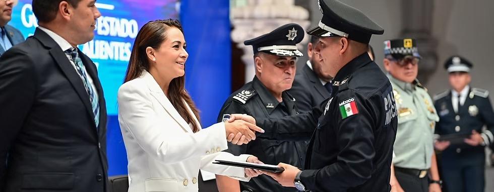 Aguascalientes: Tere Jiménez reconoce el trabajo de policías estatales, municipales y militares