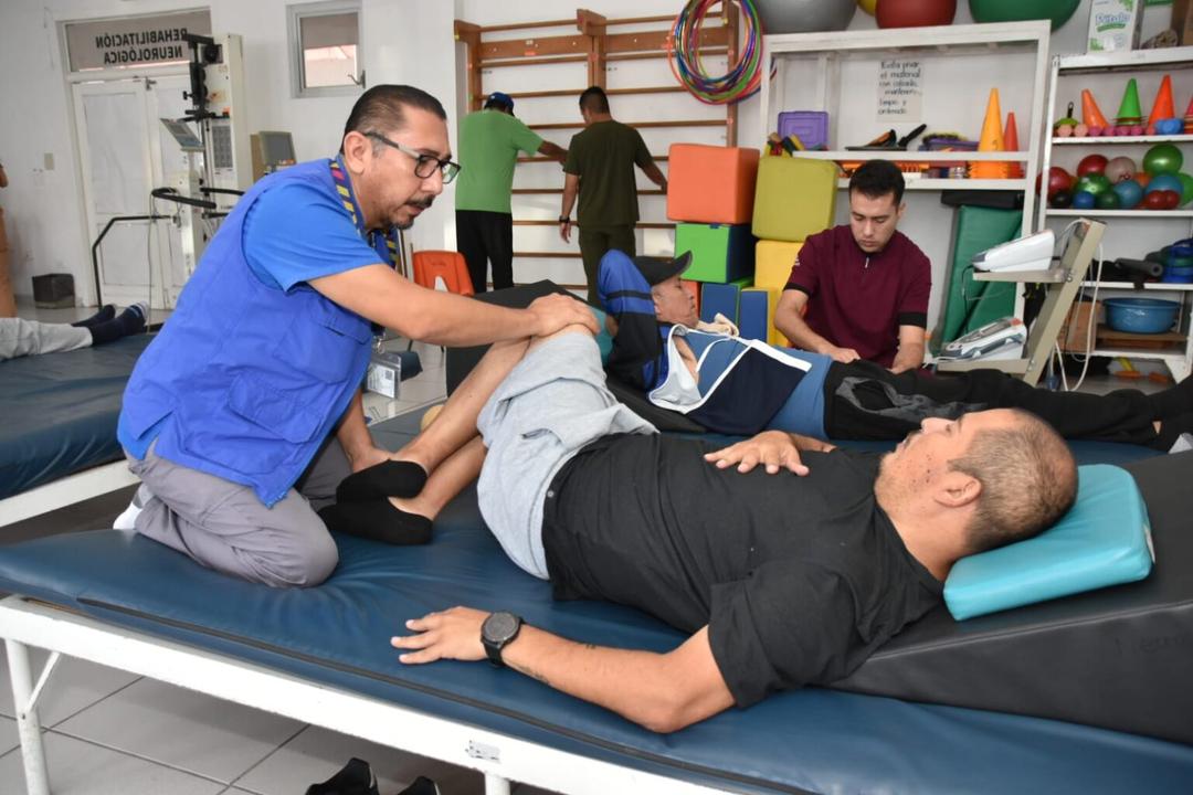 Aguascalientes: Arturo Reyes, 24 años cambiando vidas a través de la terapía física