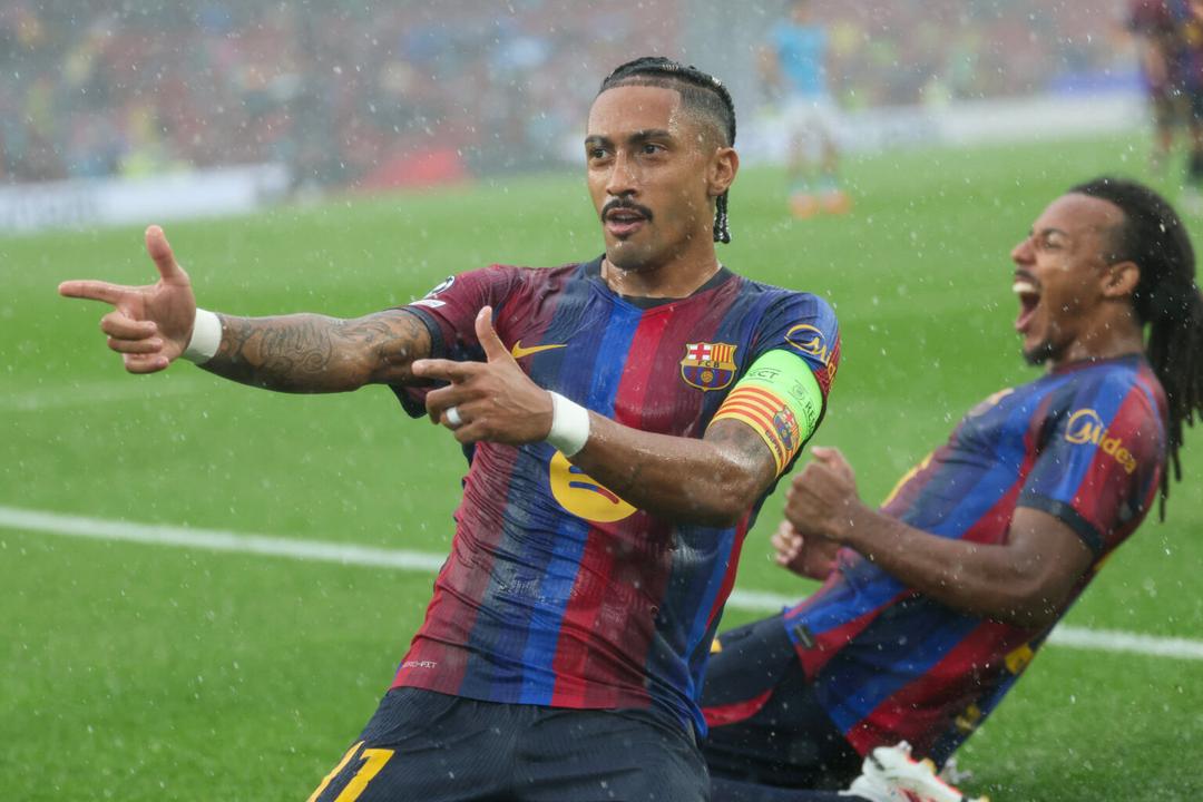 Barcelona vence al Feyernood en su debut en Champions League