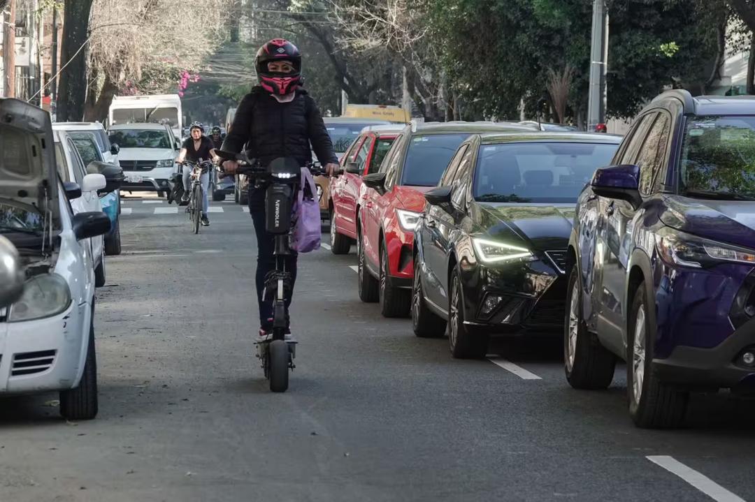 Scooter en Jalisco: Aprueban regulación y límite de velocidad en ciclovías
