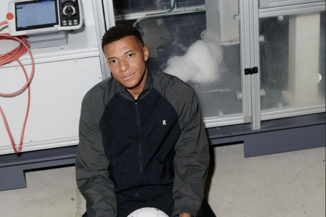 Kylian Mbappé deja Nike y firma con On