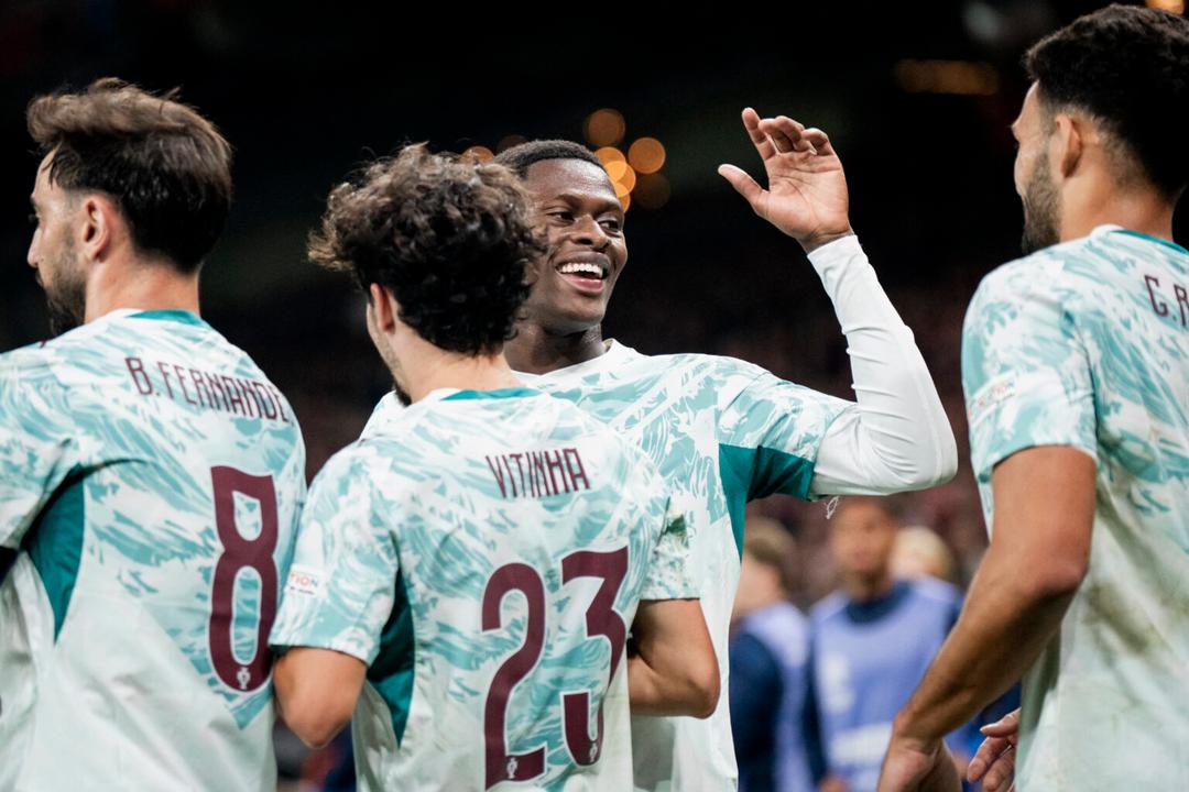 Portugal gana a Dinamarca tras abandono de CR7