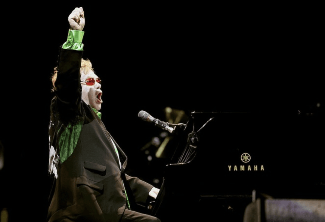 Elton John en México: El cantante dio el primero de dos conciertos en el Azteca