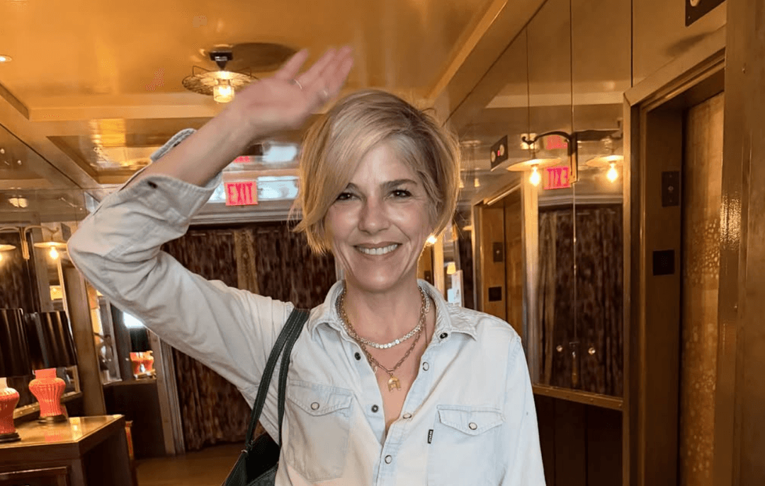Selma Blair: Arrestan a la actriz tras altercado en vuelo en EU