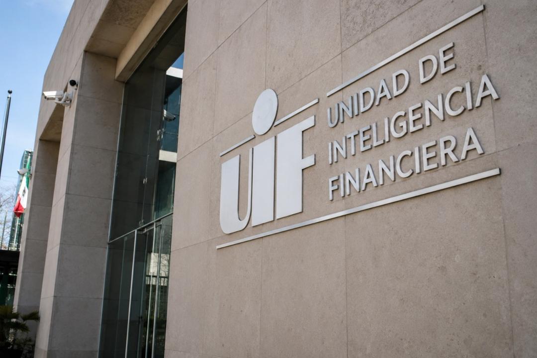 UIF bloquea cuentas de empresas por lavar dinero para el Cártel del Noreste